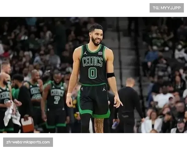 塔图姆41分射穿雄鹿防线 三分10中7展示投篮进化