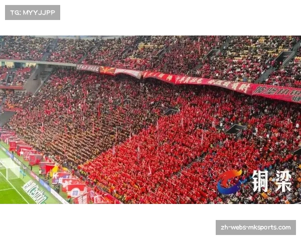 川渝德比时隔十七年重现中超 五万观众见证攻势足球与地域情怀 川渝德比时隔十七年重现中超 五万观众见证攻势足球与地域情怀